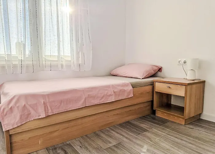 Sara By Interhome Zadar