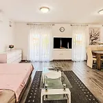 Apartmán Holiday Home Sara By Interhome