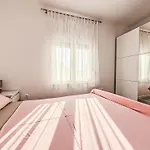 Holiday Home Sara By Interhome * Zadar