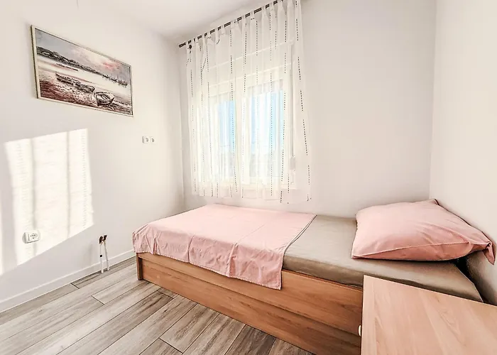 Sara By Interhome * Zadar