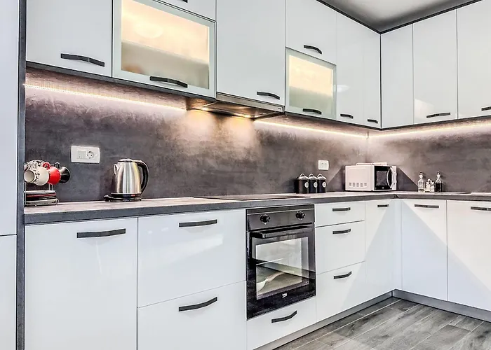 Sara By Interhome Zadar